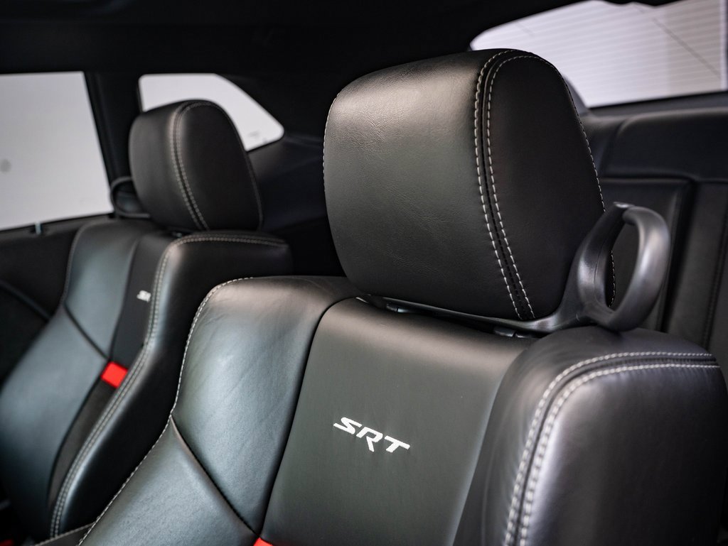 2009 Dodge Challenger SRT8 photo 18
