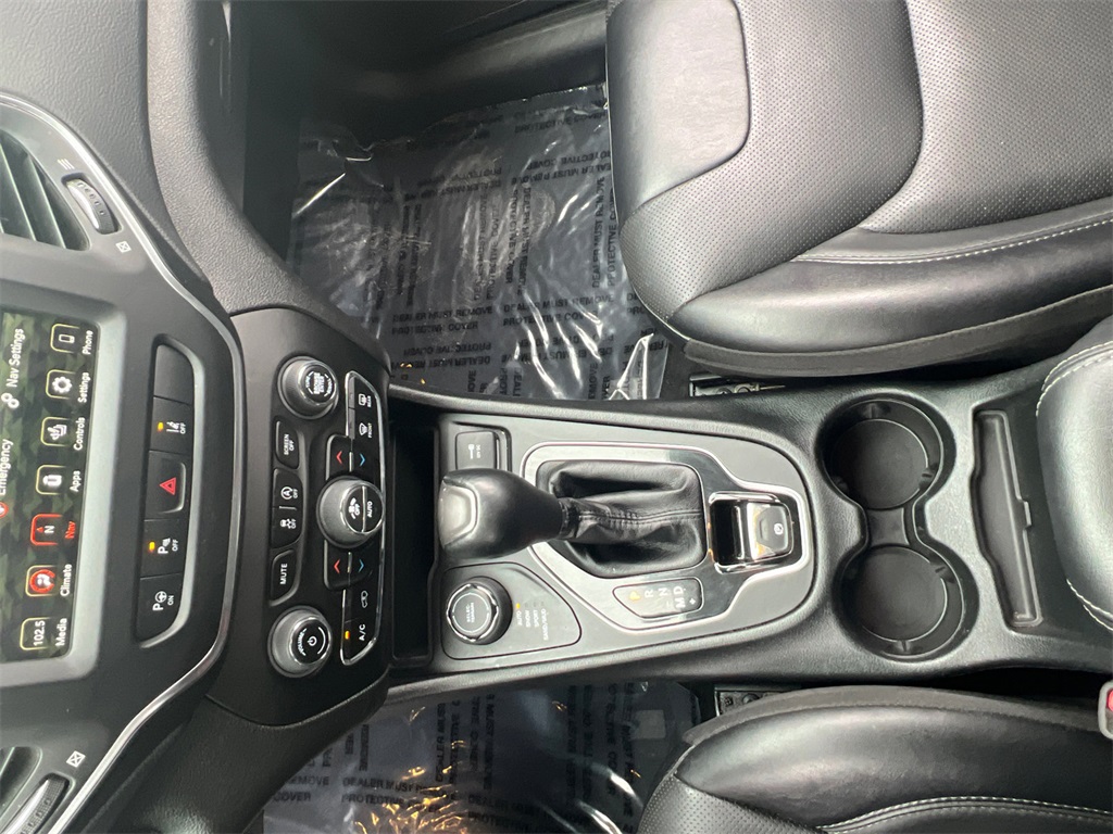2023 Jeep Cherokee Altitude photo 24