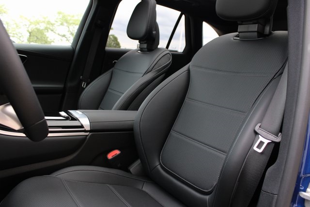 2024 Mercedes Benz GLC 300 4MATIC photo 19