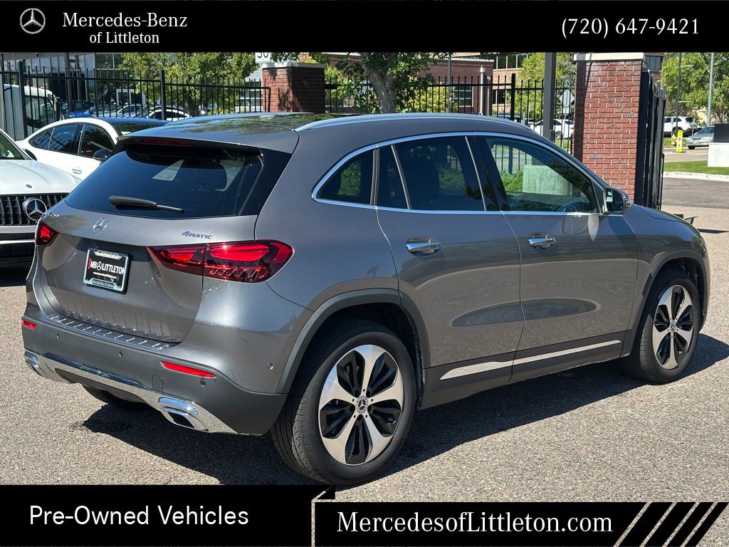 2025 Mercedes Benz GLA 250 4MATIC photo 3