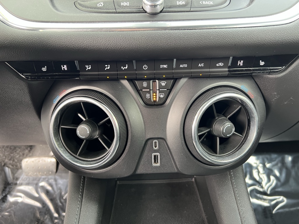 2019 Chevrolet Blazer Base 3LT photo 19