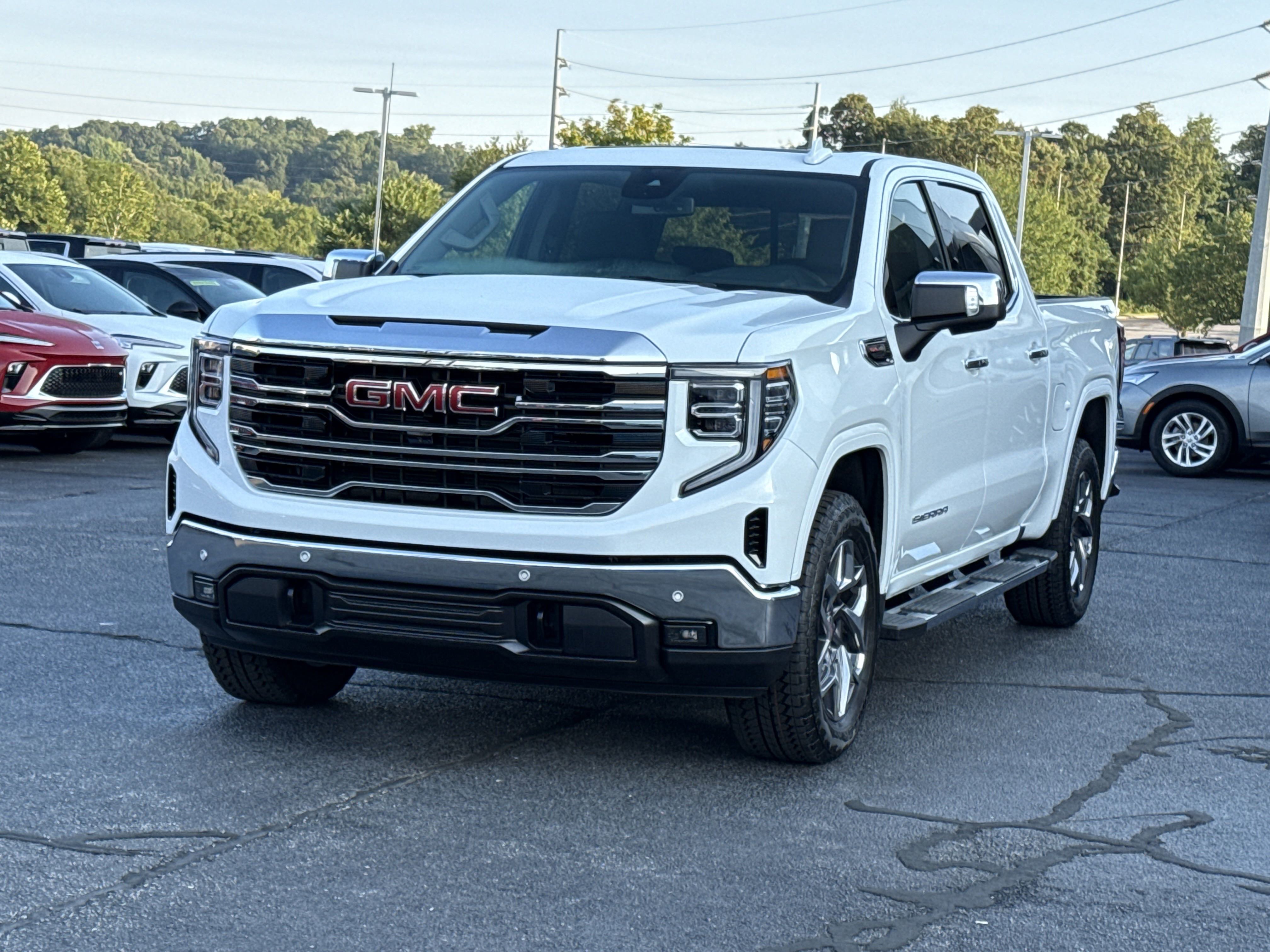 2025 Gmc Sierra 1500 SLT photo 7