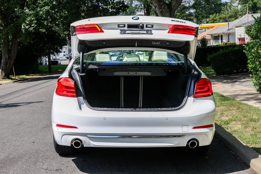 2019 Bmw 530i Sedan photo 5