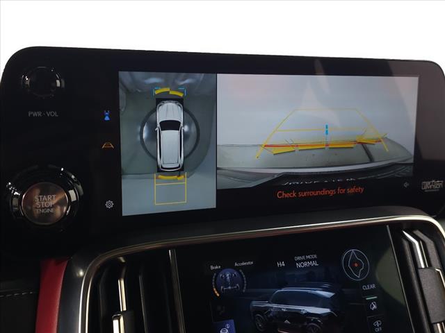 2023 Lexus LX 600 photo 33