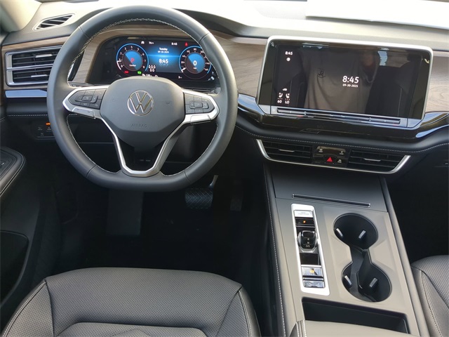 2026 Volkswagen Atlas SE photo 11