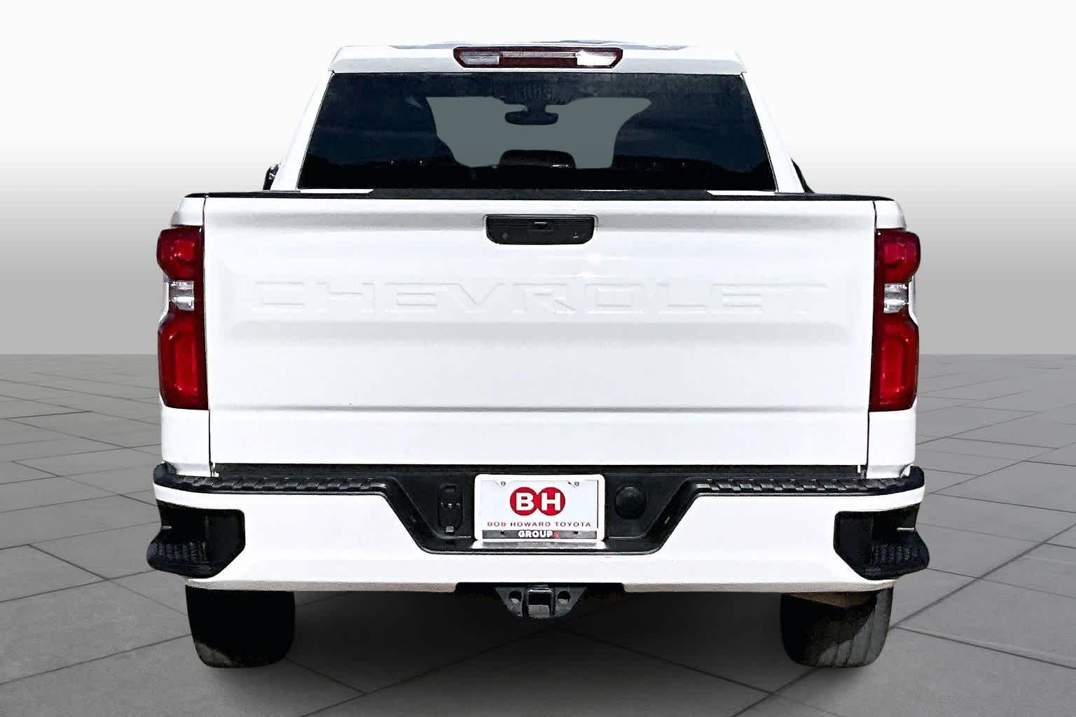 2022 Chevrolet Silverado 1500 Custom photo 4