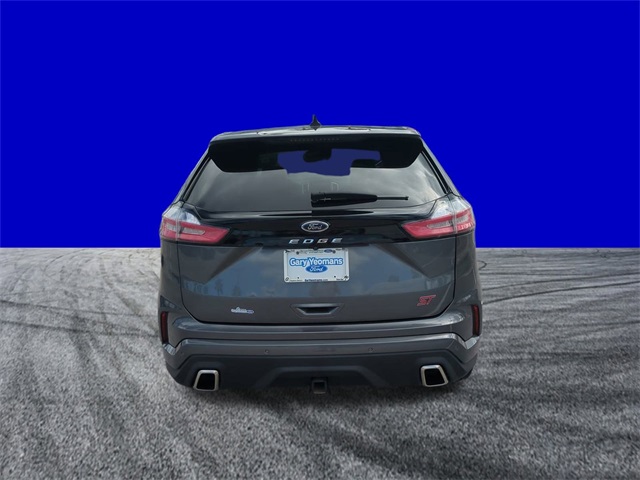 2022 Ford Edge ST photo 4
