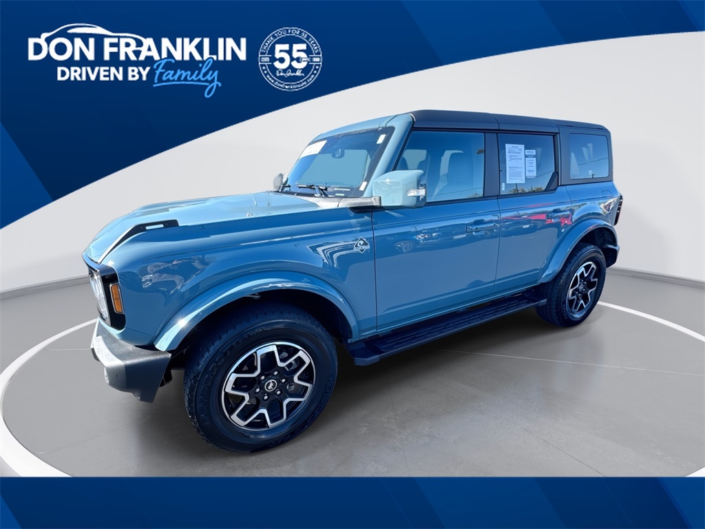 2023 Ford Bronco 4-Door Outer Banks's photo