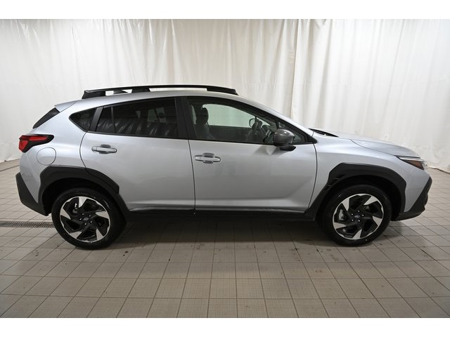2025 Subaru Crosstrek Limited photo 12