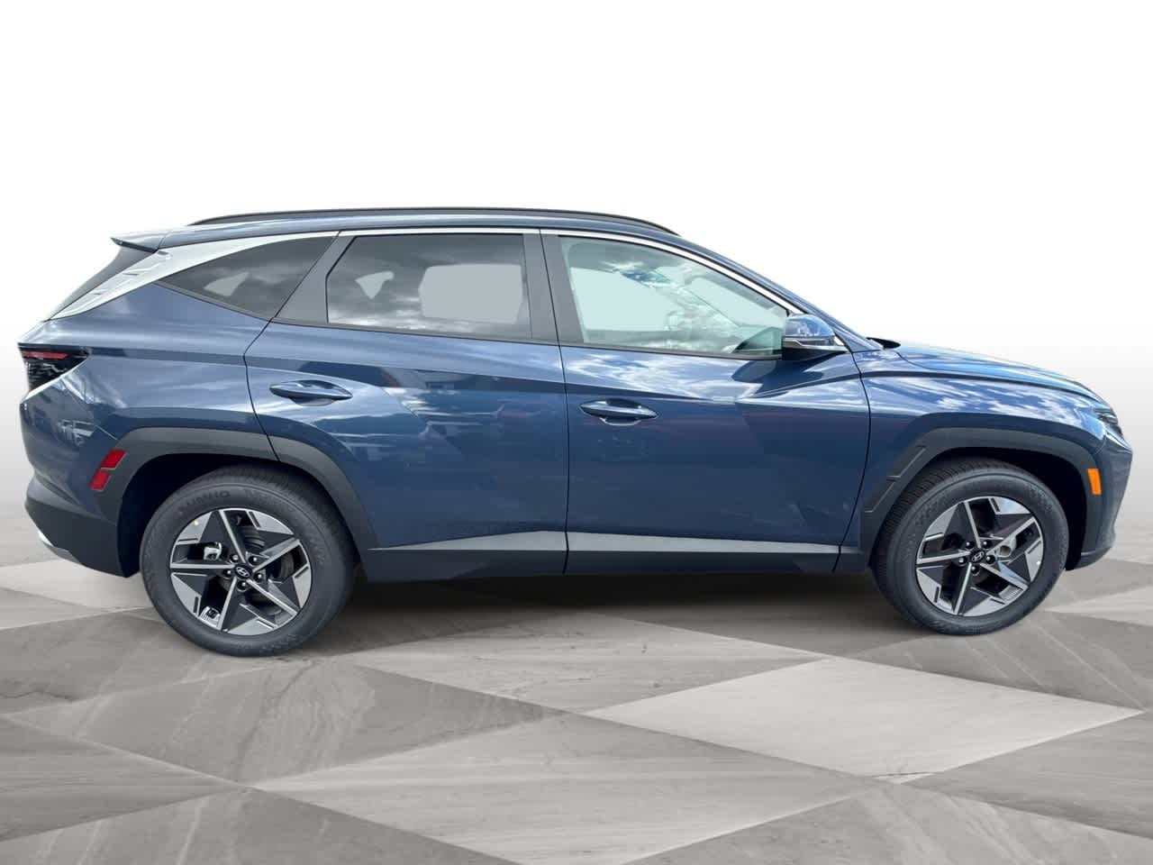 2025 Hyundai Tucson SEL Convenience photo 8