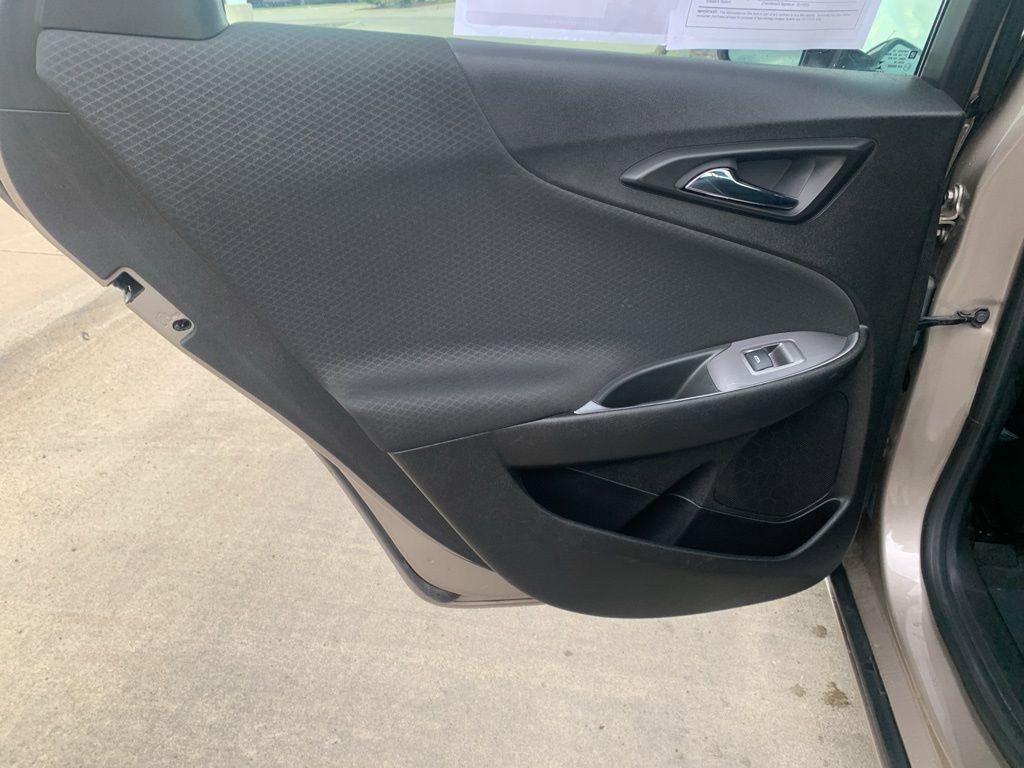 2023 Chevrolet Malibu 1LT photo 8