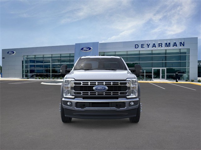 2025 Ford F-600 photo 6