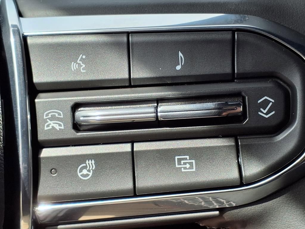 2025 Gmc Yukon photo 18
