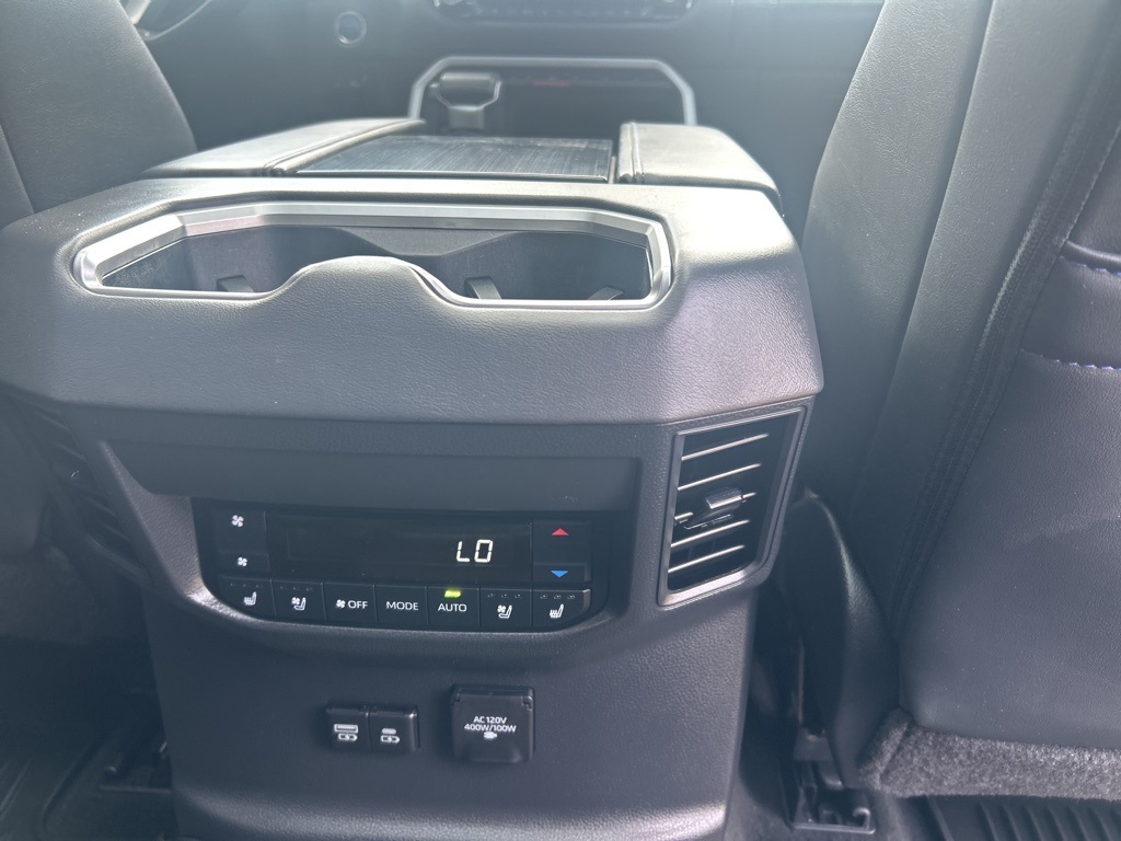 2023 Toyota Sequoia photo 24