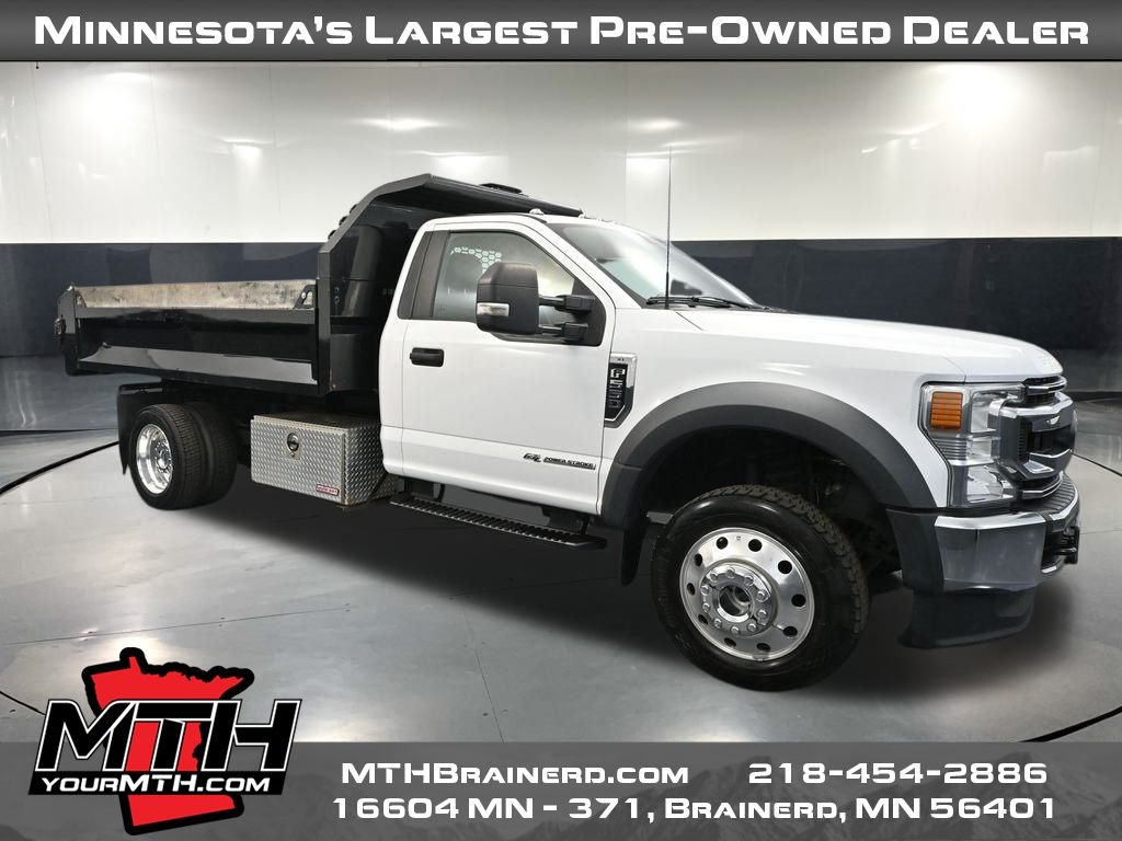 2022 Ford F-550 Super Duty Chassis Cab XL's photo