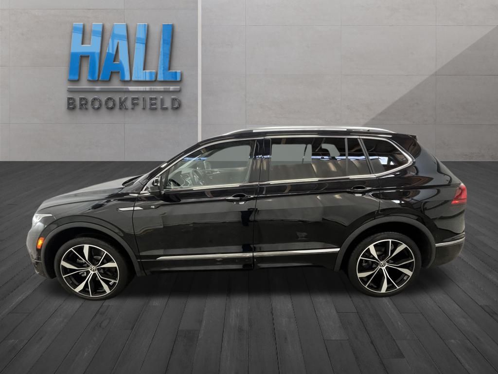 2024 Volkswagen Tiguan SEL R-Line Black photo 2