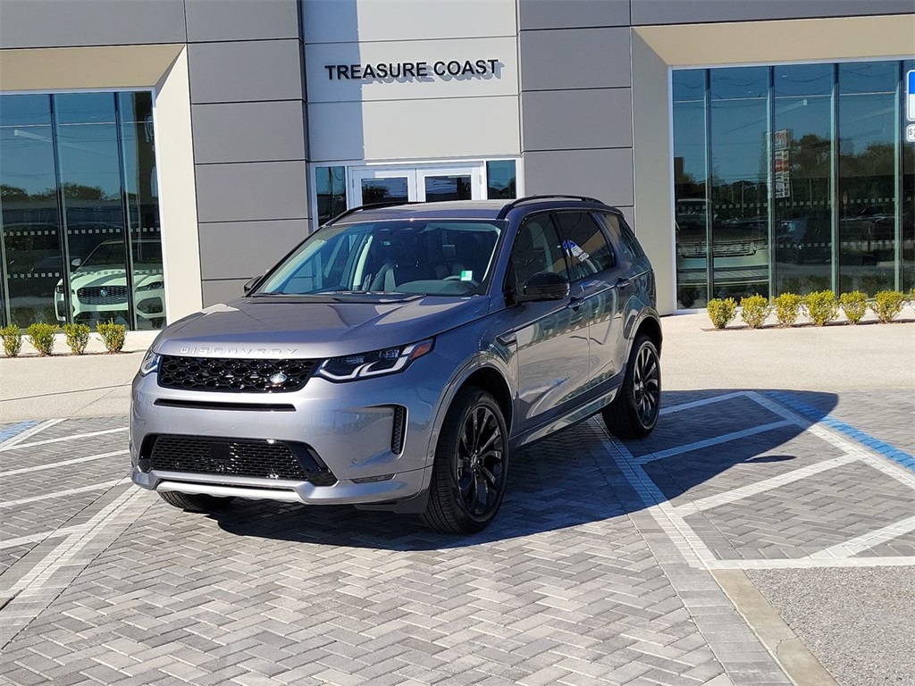 2025 Land Rover Discovery Sport S's photo