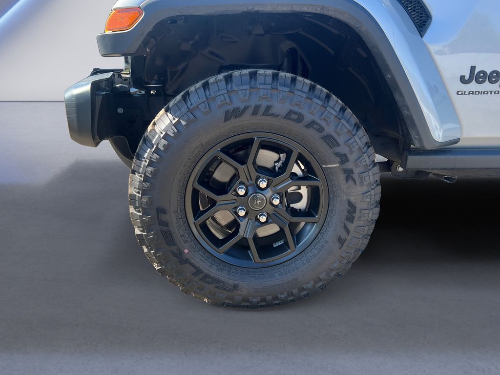 2023 Jeep Gladiator Willys photo 9