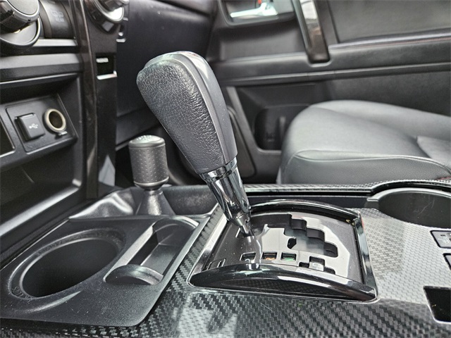 2020 Toyota 4Runner Base photo 25