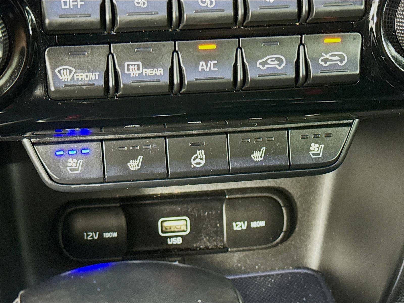 2020 Kia Sportage SX Turbo photo 21