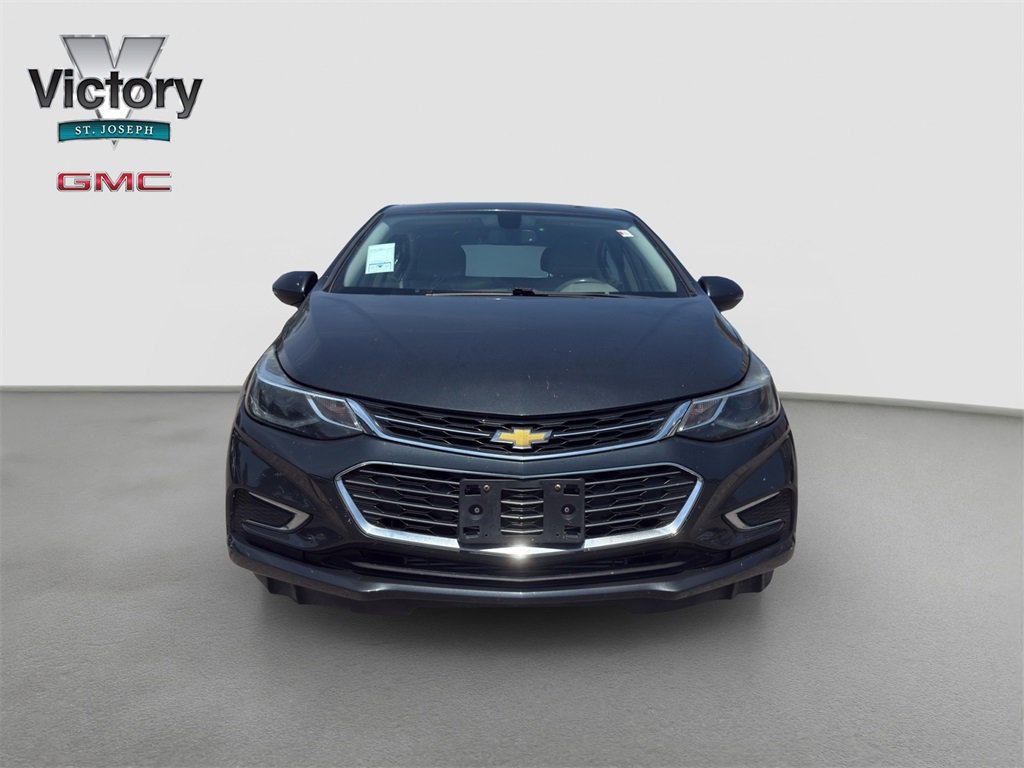 2017 Chevrolet Cruze Premier photo 3