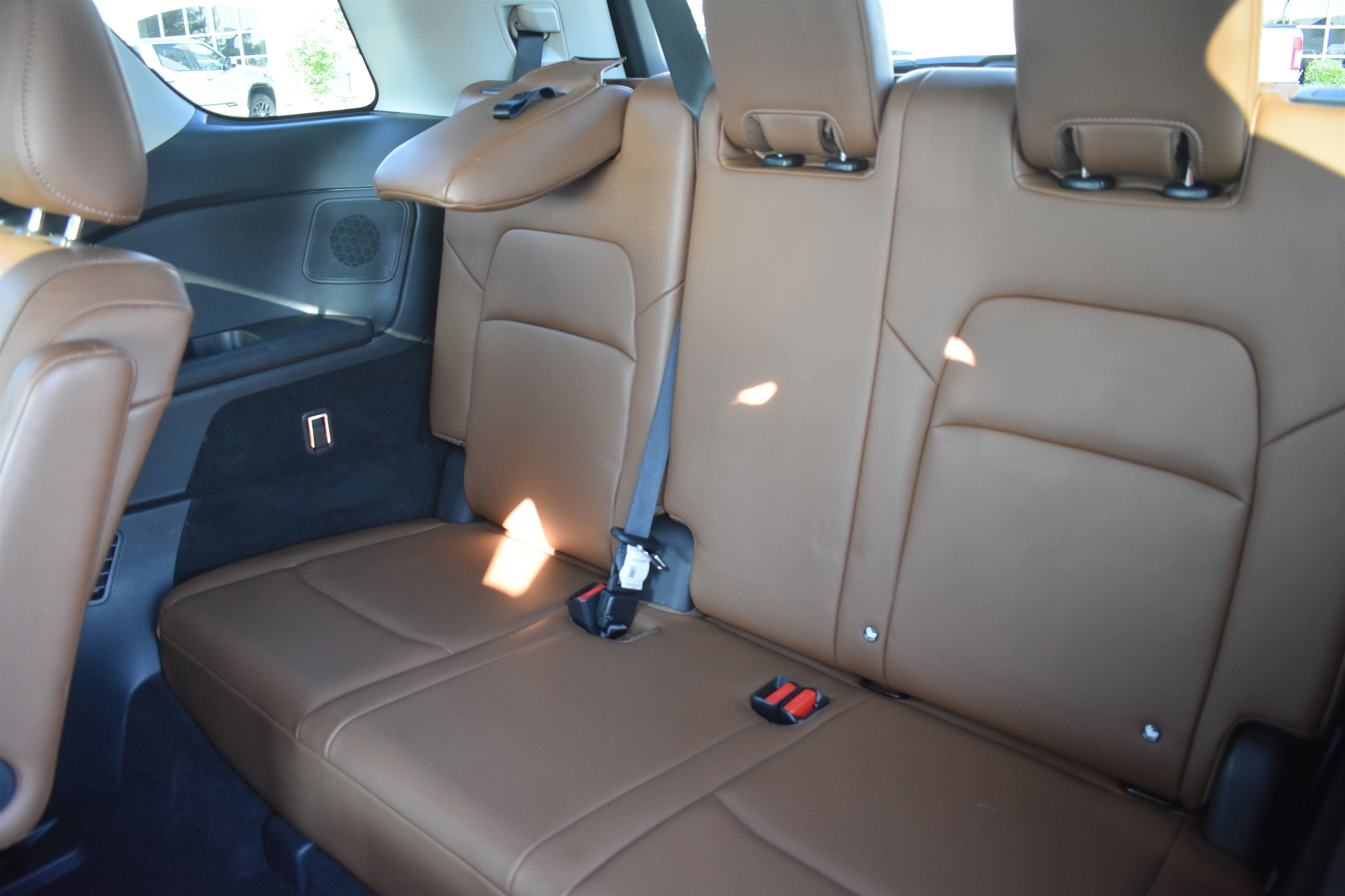 2022 Nissan Pathfinder Platinum photo 11