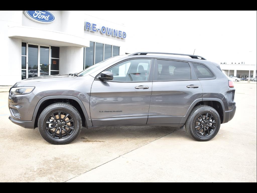 2023 Jeep Cherokee Altitude Lux photo 2