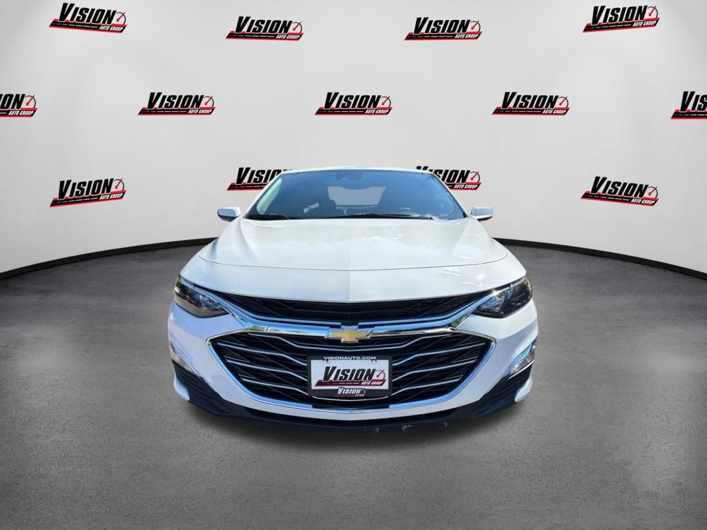 2023 Chevrolet Malibu LS photo 8