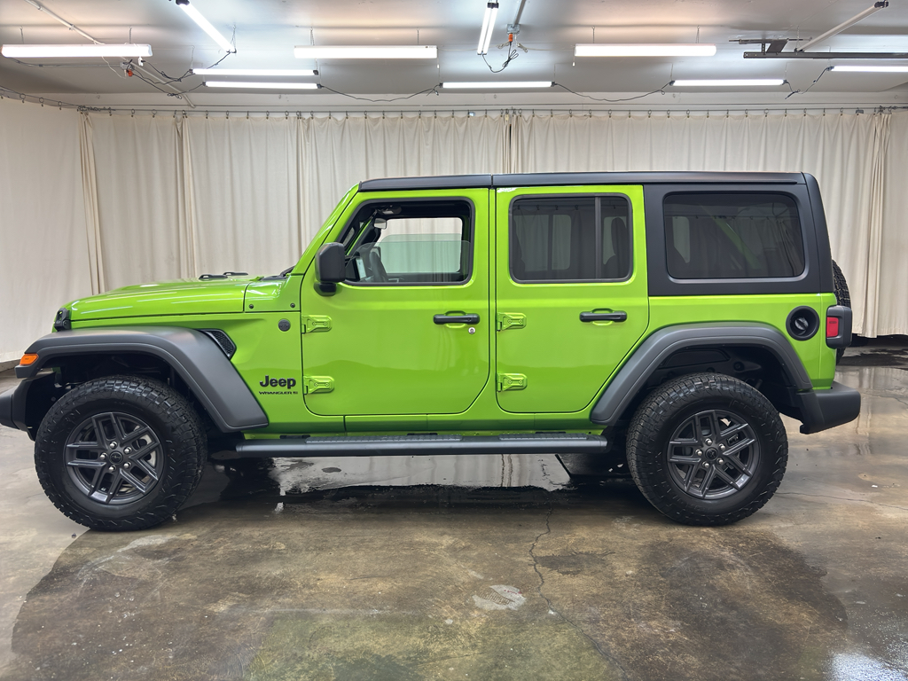 2025 Jeep Wrangler Sport S photo 10