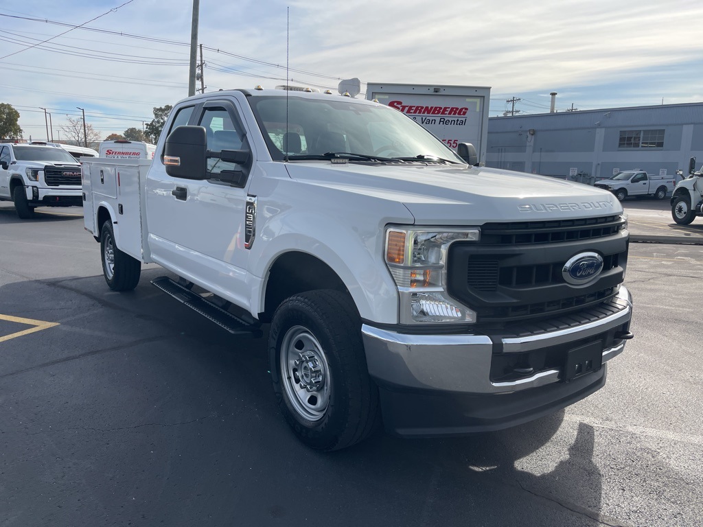 2020 Ford F-350 Super Duty Chassis Cab XL's photo