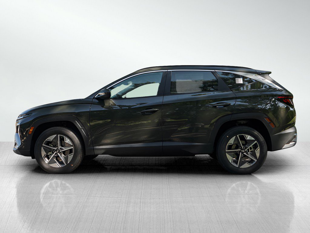2025 Hyundai Tucson SEL photo 3