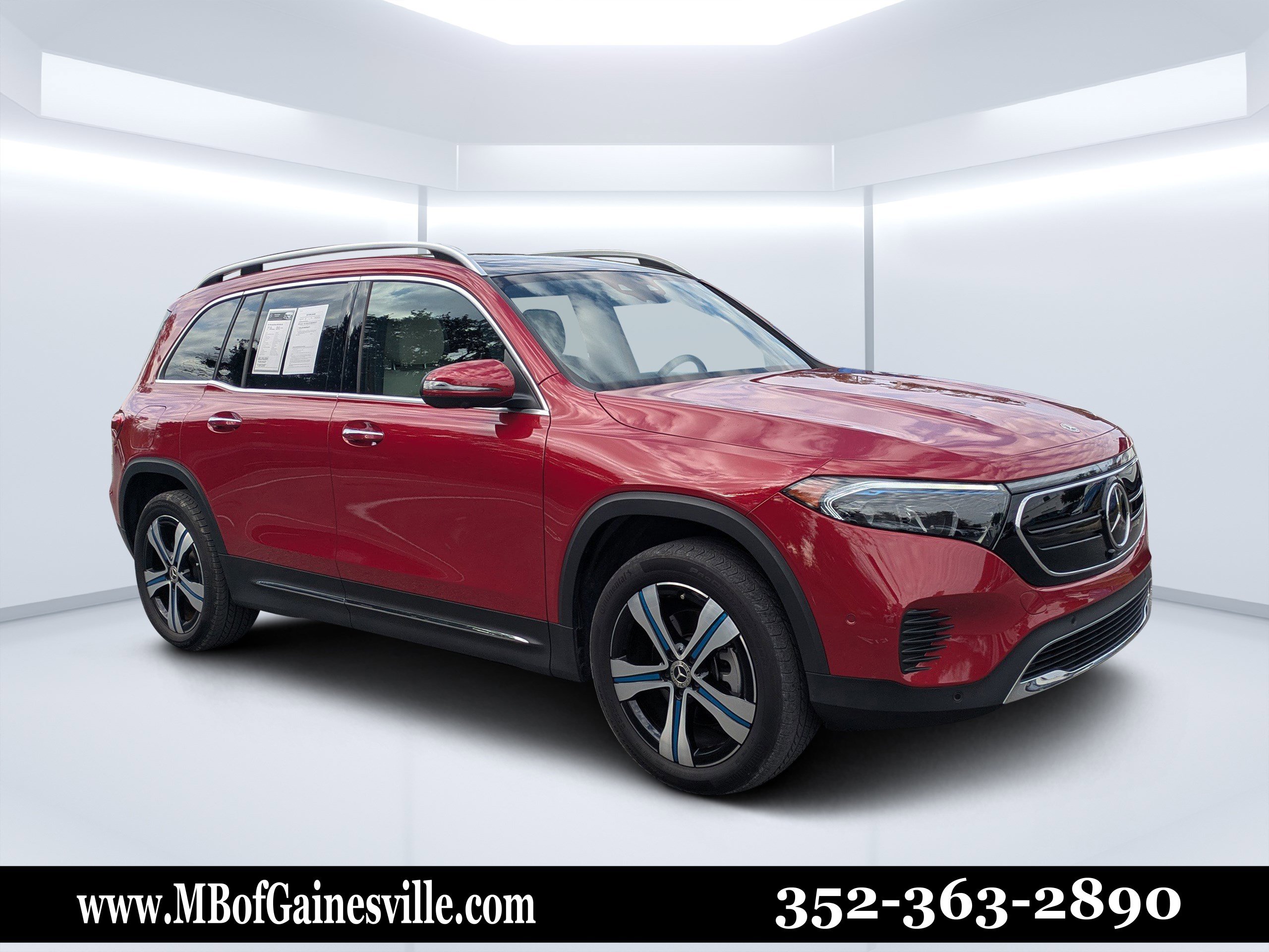 2023 Mercedes-Benz EQB Base's photo