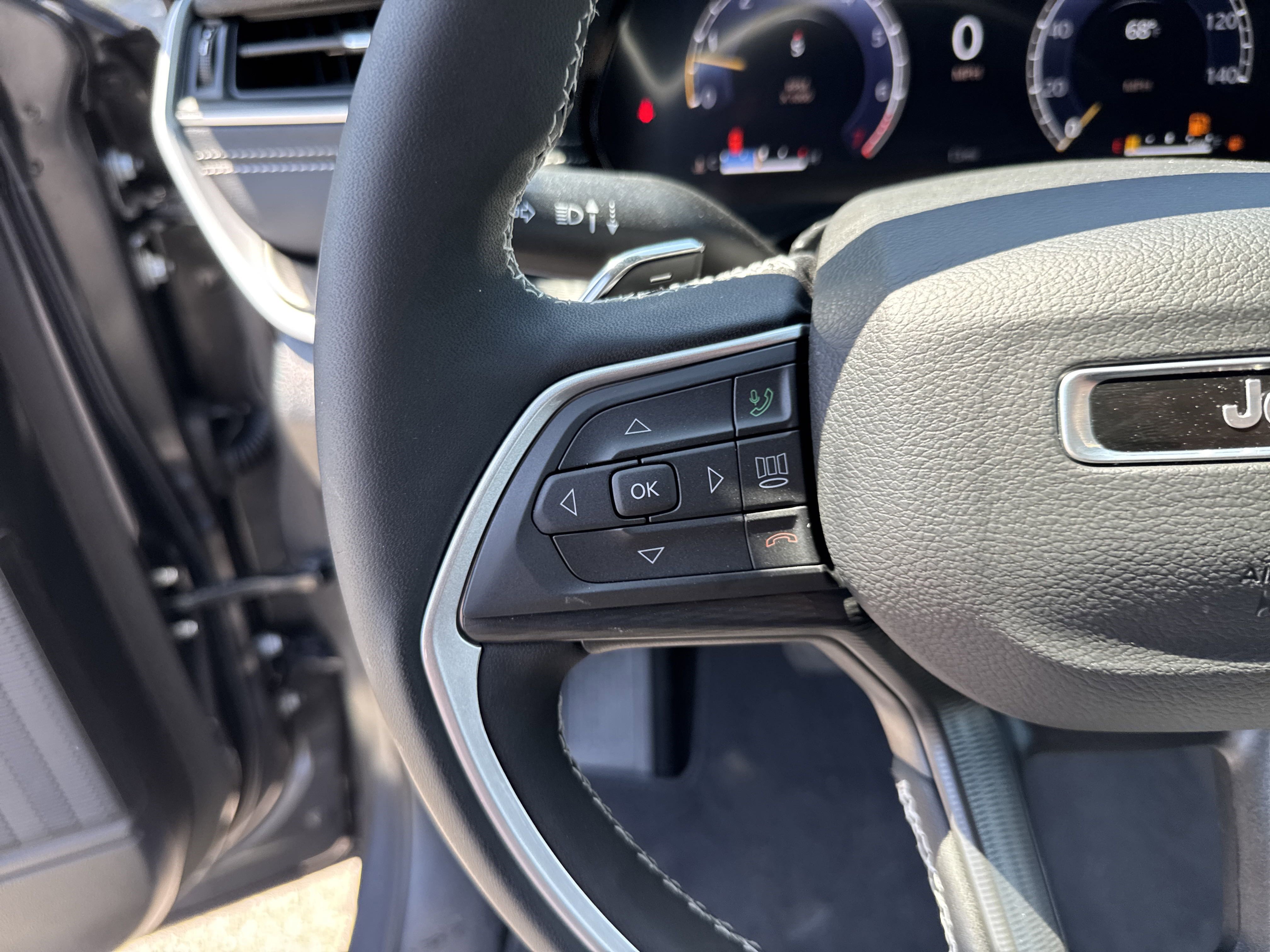 2025 Jeep Grand Cherokee Altitude X photo 18