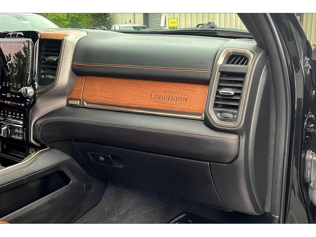 2022 Ram 1500 Limited Longhorn photo 15