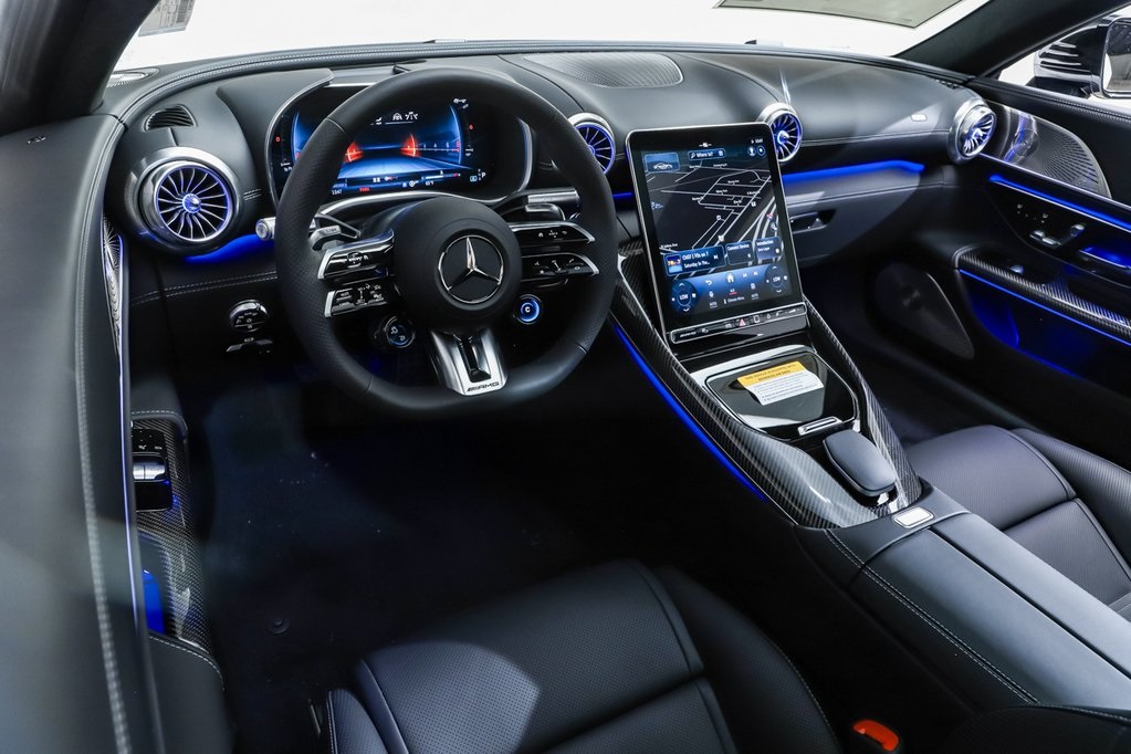 2025 Mercedes Benz AMG GT 63 photo 5