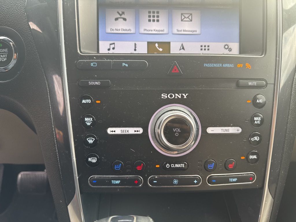 2019 Ford Explorer Limited photo 16
