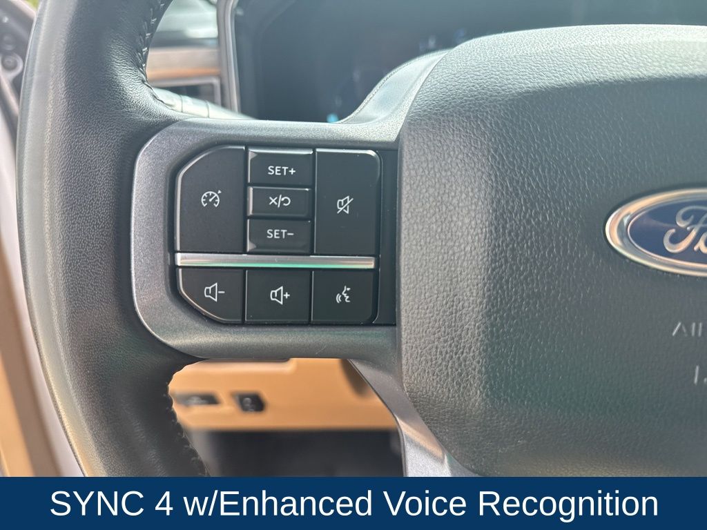 2023 Ford F-250 Lariat photo 17