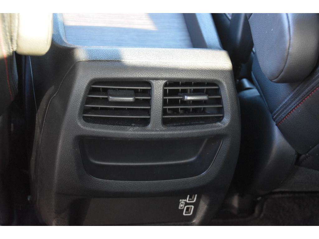 2022 Honda Ridgeline Black Edition photo 12