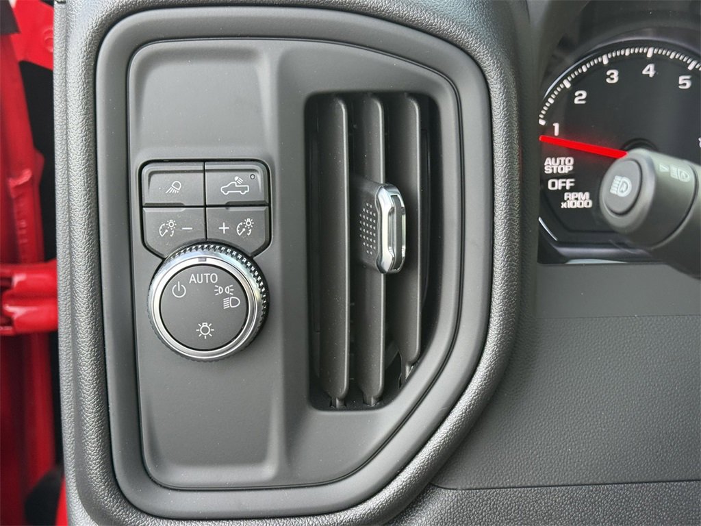 2026 GMC SIERRA - Image 15