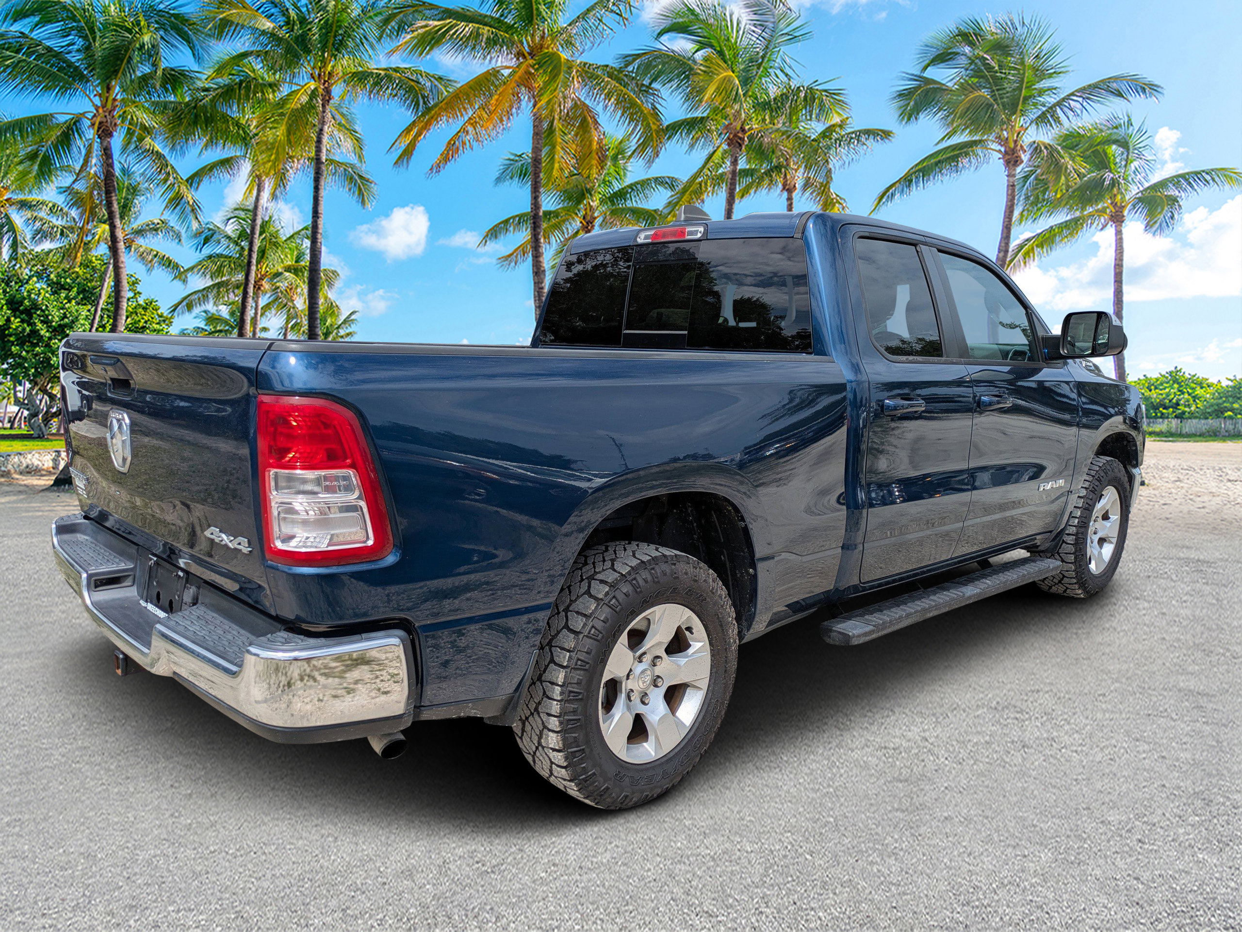2021 Ram 1500 Big Horn photo 3