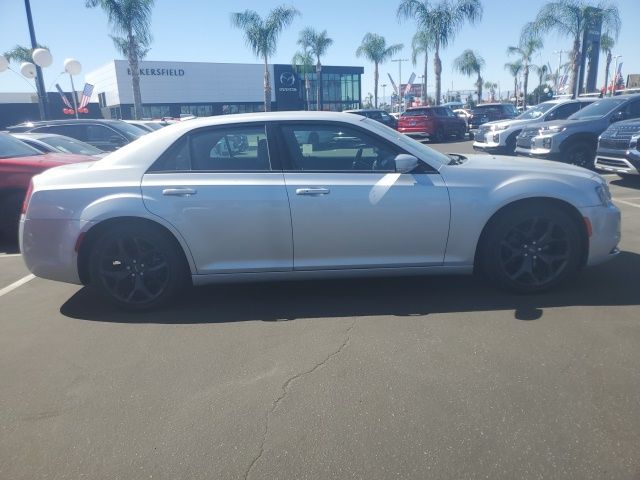 2021 Chrysler 300 S photo 3