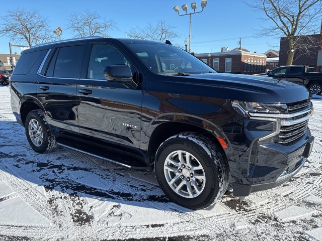 2023 Chevrolet Tahoe LT photo 3
