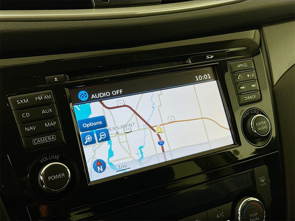 2016 Nissan Rogue SV photo 7