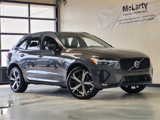 2022 Volvo XC60 B5 R-Design photo 21