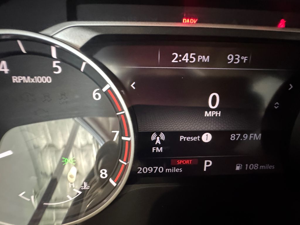 2023 Nissan Rogue SV photo 10