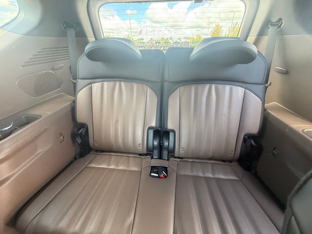 2024 Kia EV9 GT-Line photo 27