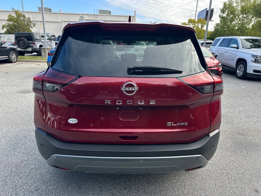 2023 Nissan Rogue SL photo 4