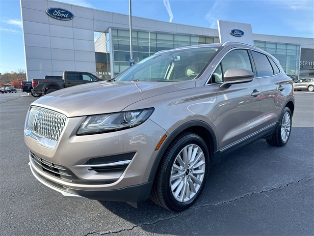 2019 Lincoln MKC Base's photo