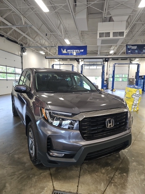 2023 Honda Ridgeline RTL-E photo 2