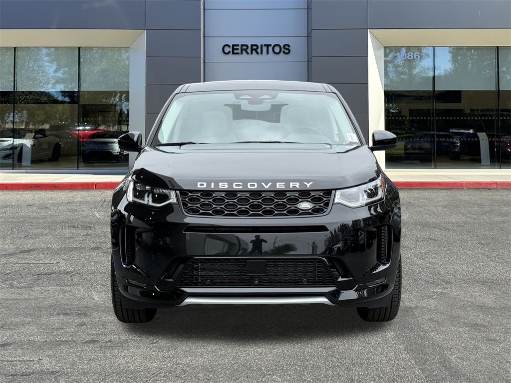 2025 Land Rover Discovery Sport S photo 2